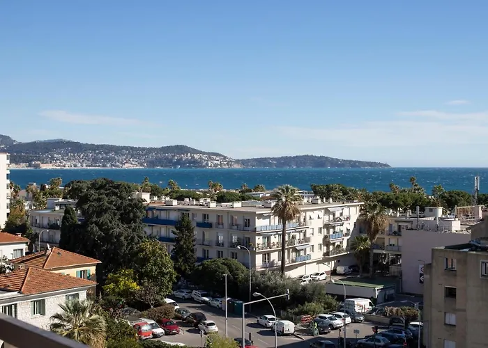 Studio With Terrace And Sea View, 10 Min To The Beach